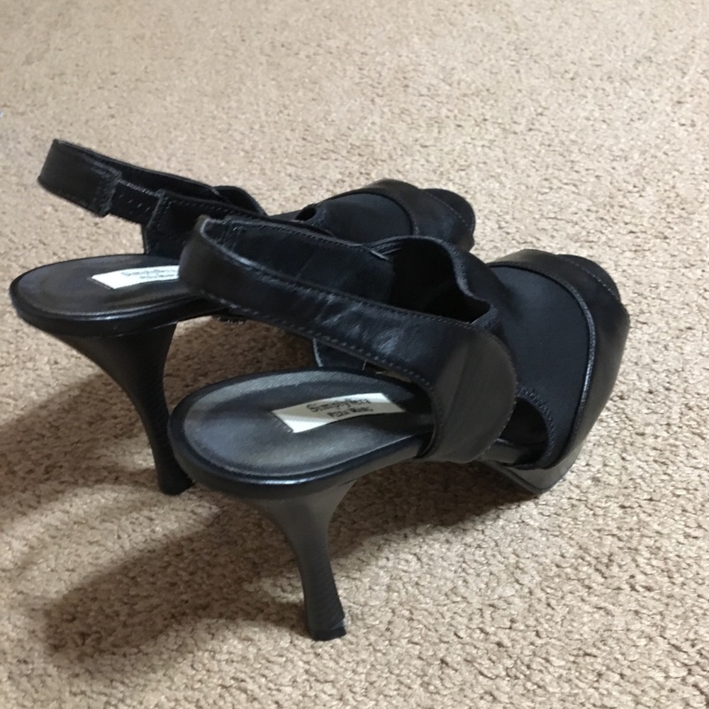 Vera Wang Heels